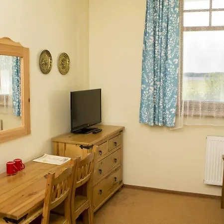 Joseph Conrad & Wellness 2*