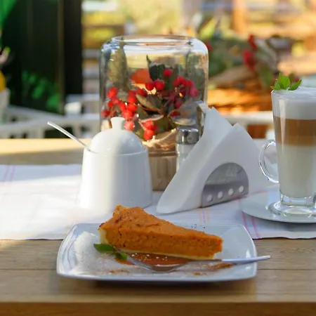 Hotel Joseph Conrad & Wellness 2*